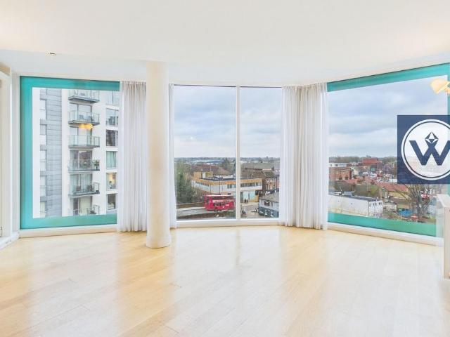 Flat for sale in London Borough of Hillingdon, Greater London