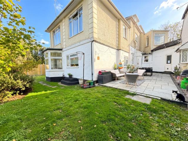 Flat for sale in Bagshot, Surrey Heath