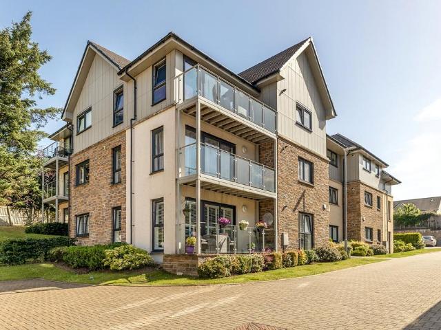 Flat for sale in Mearns, Scotland