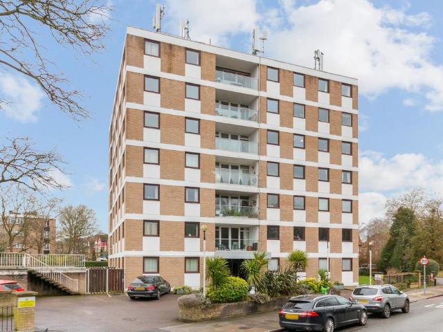 Flat for sale in Isle Of Man