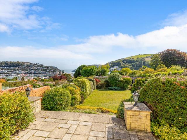 Flat for sale in Strode, Devon