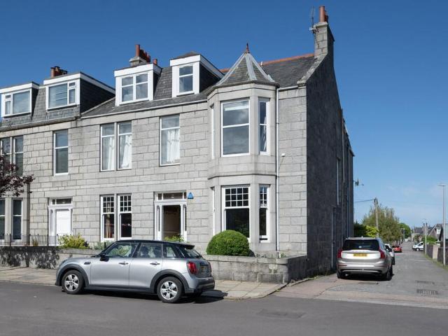 Flat for sale in Mannofield, Aberdeen City