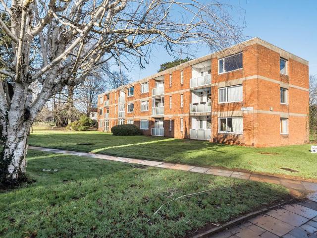 Flat for sale in Winterbourne, Frenchay