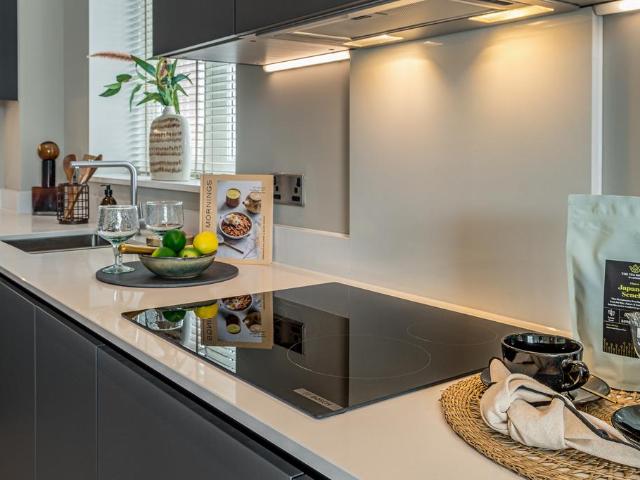 Flat for sale in Dagenham, Dagenham