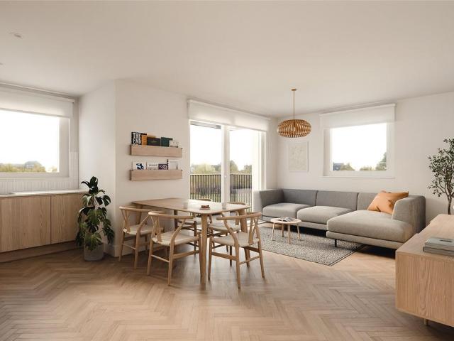 Flat for sale in South Gyle, Scotland