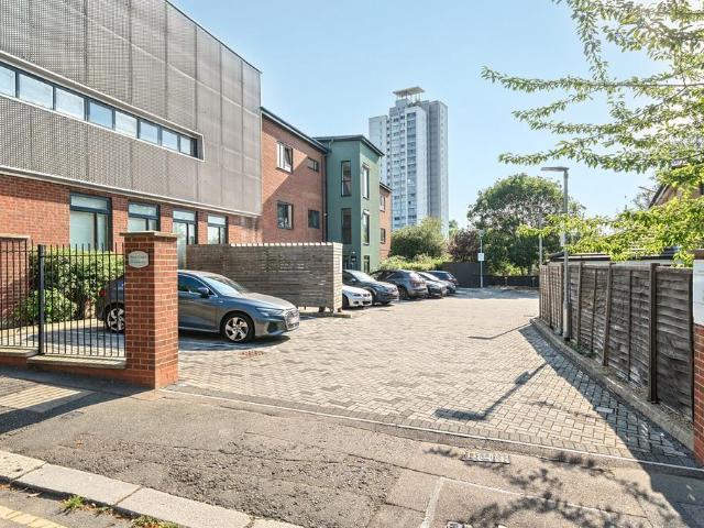 Flat for sale in Callis Yard, Greater London