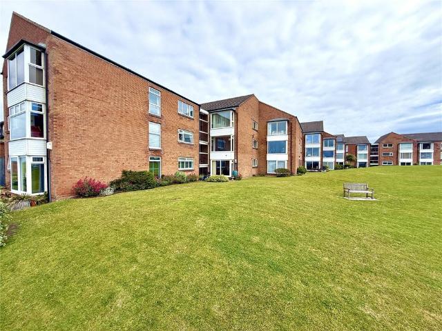 Flat for sale in Great Crosby, Sefton