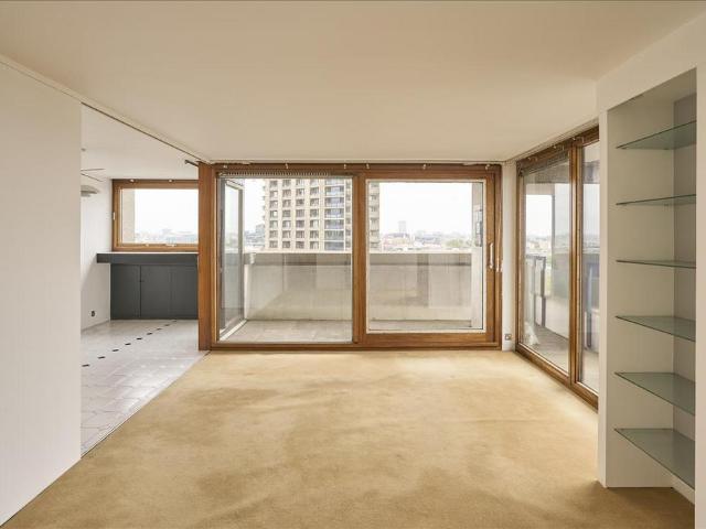 Flat for sale in Lyons, Greater London