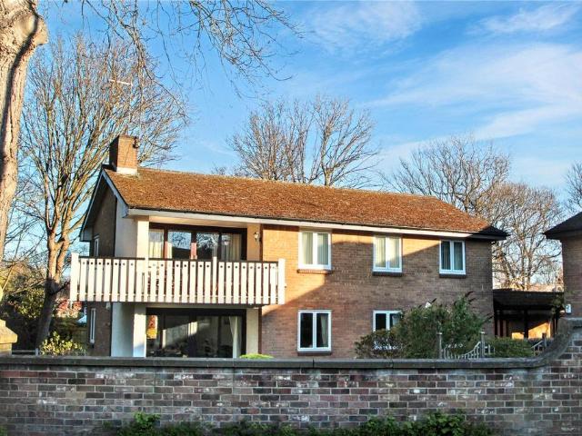 Flat for sale in Whitley Bay, Isle Of Man