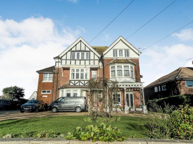Flat for sale in Old Town, Heathlands
