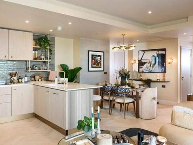 Flat for sale in Primrose Hill, Greater London