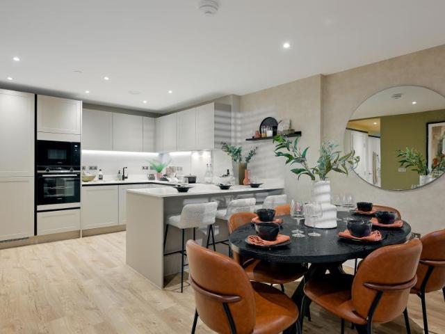 Flat for sale in Feckenham, City Of Bristol