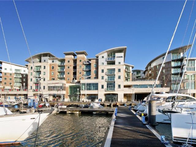 Flat for sale in Old Town, Poole