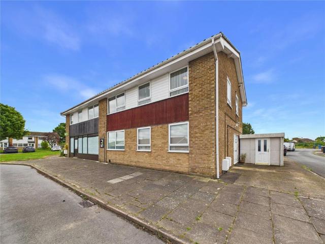 Flat for sale in East End, Chelmondiston