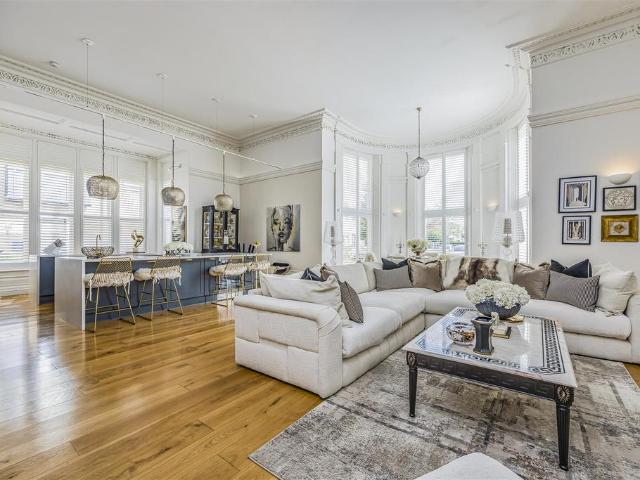 Flat for sale in Fareham, Hampshire