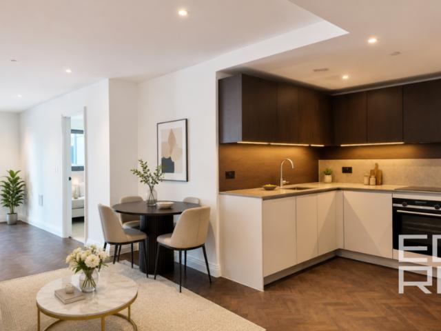 Flat for sale in Canning Town, Greater London