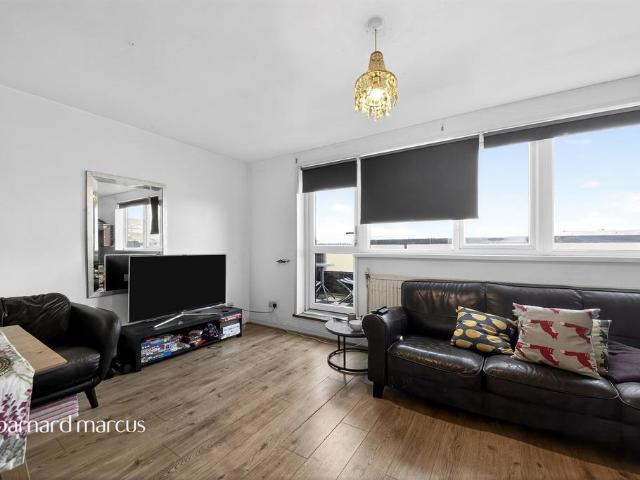 Flat for sale in Fallow Corner, Isle Of Man