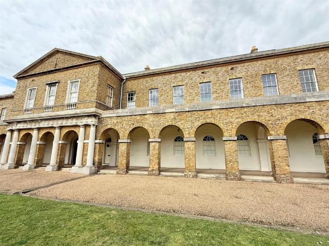 Flat for sale in Southtown, Stokesby