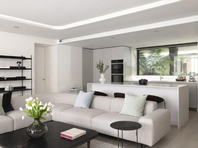 Flat for sale in Marylebone, Greater London