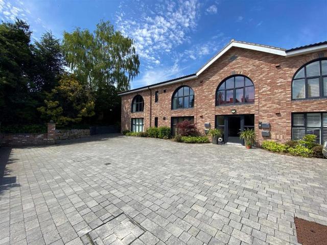 Flat for sale in North Ferriby, East Riding Of Yorkshire