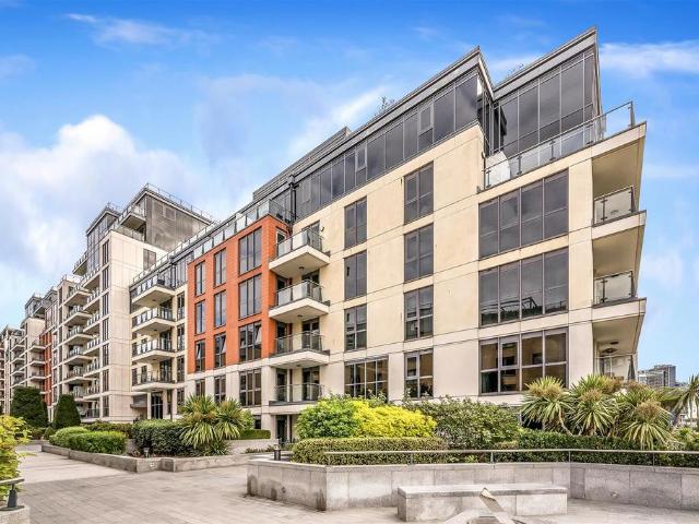 Flat for sale in Imperial Wharf, Greater London