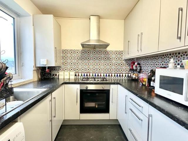 Flat for sale in Loxford, Greater London