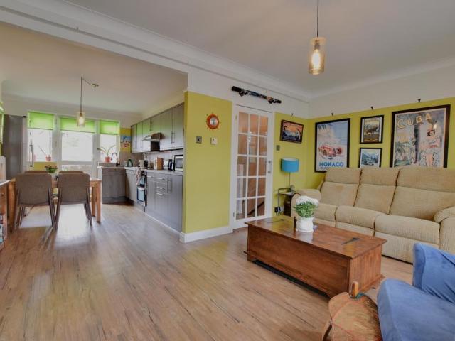 Flat for sale in Maldon