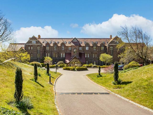 Flat for sale in Rottingdean