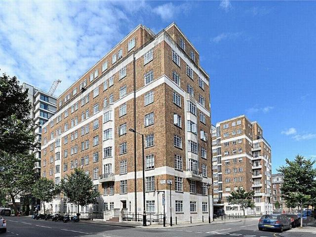 Flat for sale in City of Westminster, Greater London