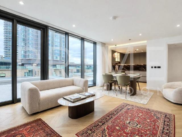 Flat for sale in Finsbury, Greater London