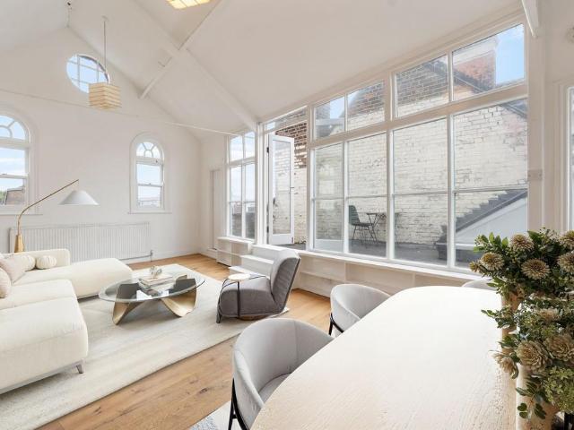 Flat for sale in Chalk Farm, Isle Of Man