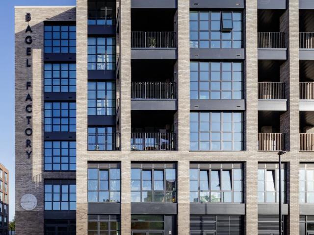 Flat for sale in Fish Island, Bow