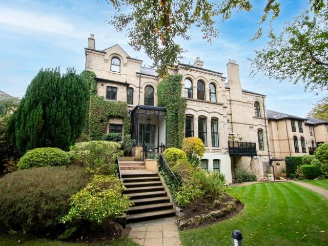Flat for sale in Oldfield Brow, Trafford Park