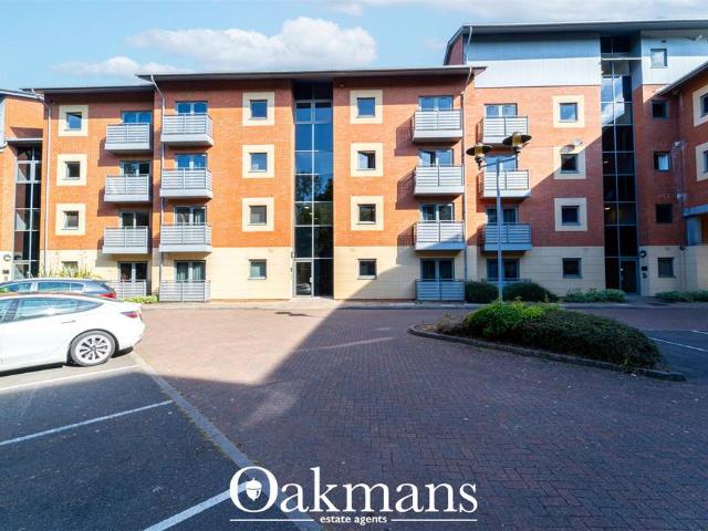 Flat for sale in Bournbrook, West Midlands