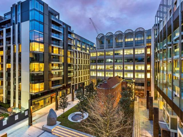 Flat for sale in East Marylebone, Mayfair