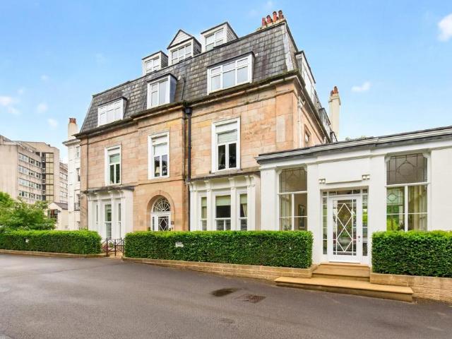 Flat for sale in Low Harrogate, Harrogate