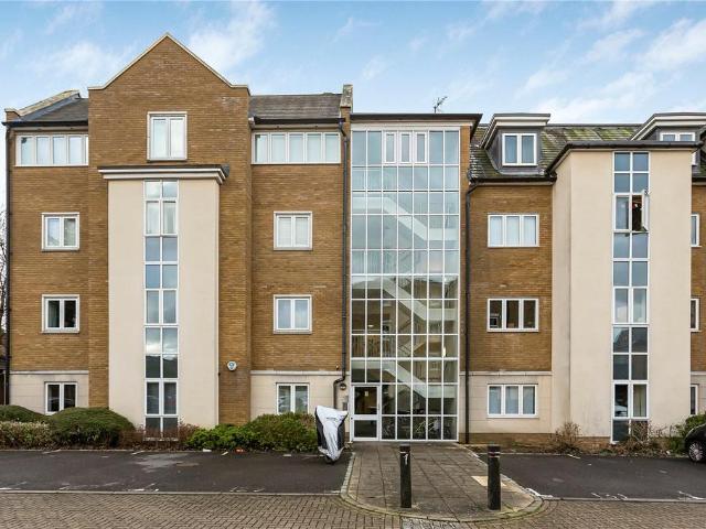 Flat for sale in Cowley Marsh, The Slade