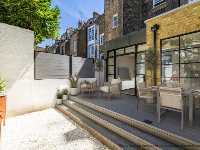 Flat for sale in Belgravia, Greater London