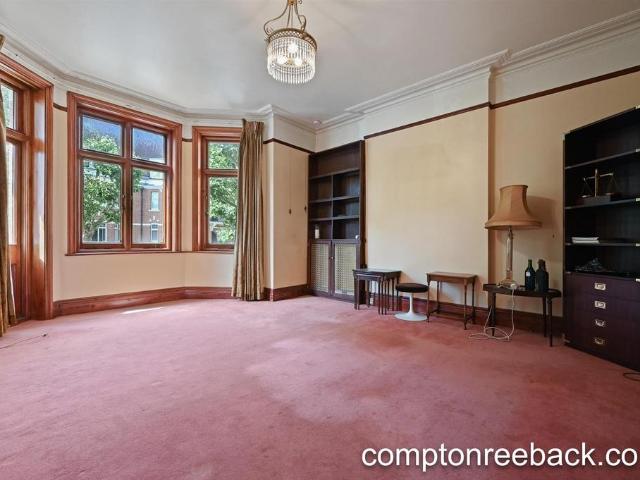 Flat for sale in Kensal Town, Maida Vale