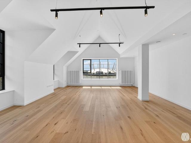 Flat for sale in Goodluck Hope, Blackwall