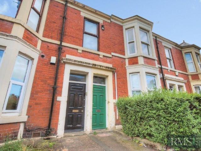 Flat for sale in Jesmond, Newcastle upon Tyne