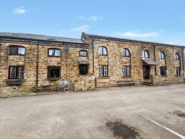 Flat for sale in Grange Moor, West Yorkshire