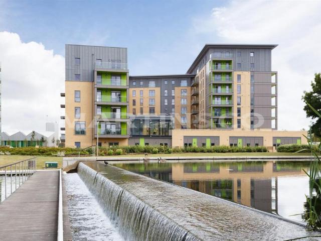 Flat for sale in Alperton, Greater London