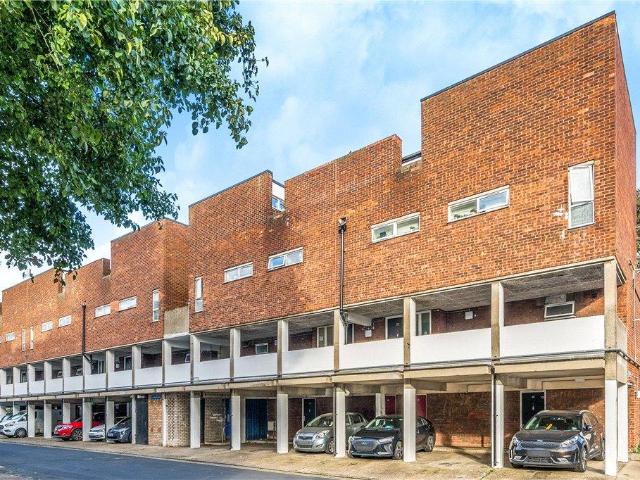 Flat for sale in Lower Edmonton, Edmonton