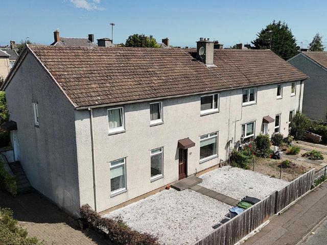 Flat for sale in Loanhead, Scotland