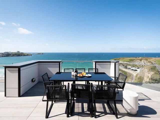 Flat for sale in Newquay, Cornwall