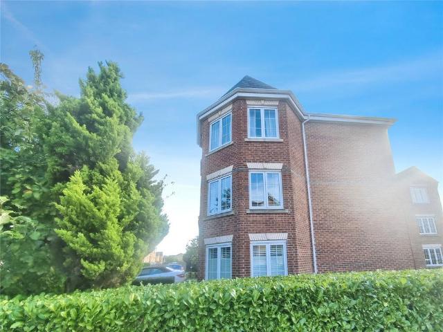 Flat for sale in Alverley, South Yorkshire