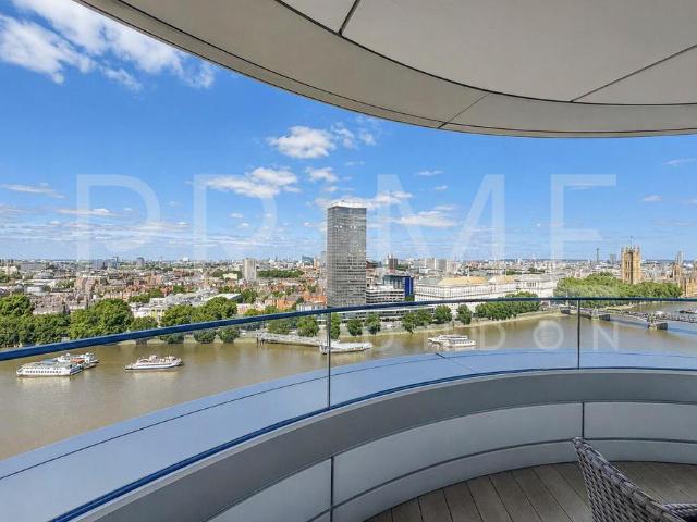 Flat for sale in Vauxhall, Greater London