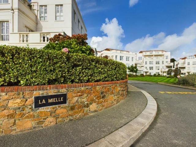 Flat for sale