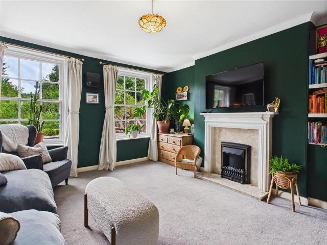 Flat for sale in Rushock, Worcestershire